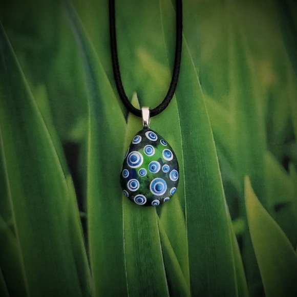 Hand Painted Dot Art Pendant,Blue Sapphire and White spheres multicolored - Picture 12 of 15